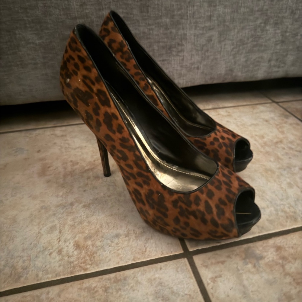Jennifer Lopez Brown Leopard Peep Toe Heels